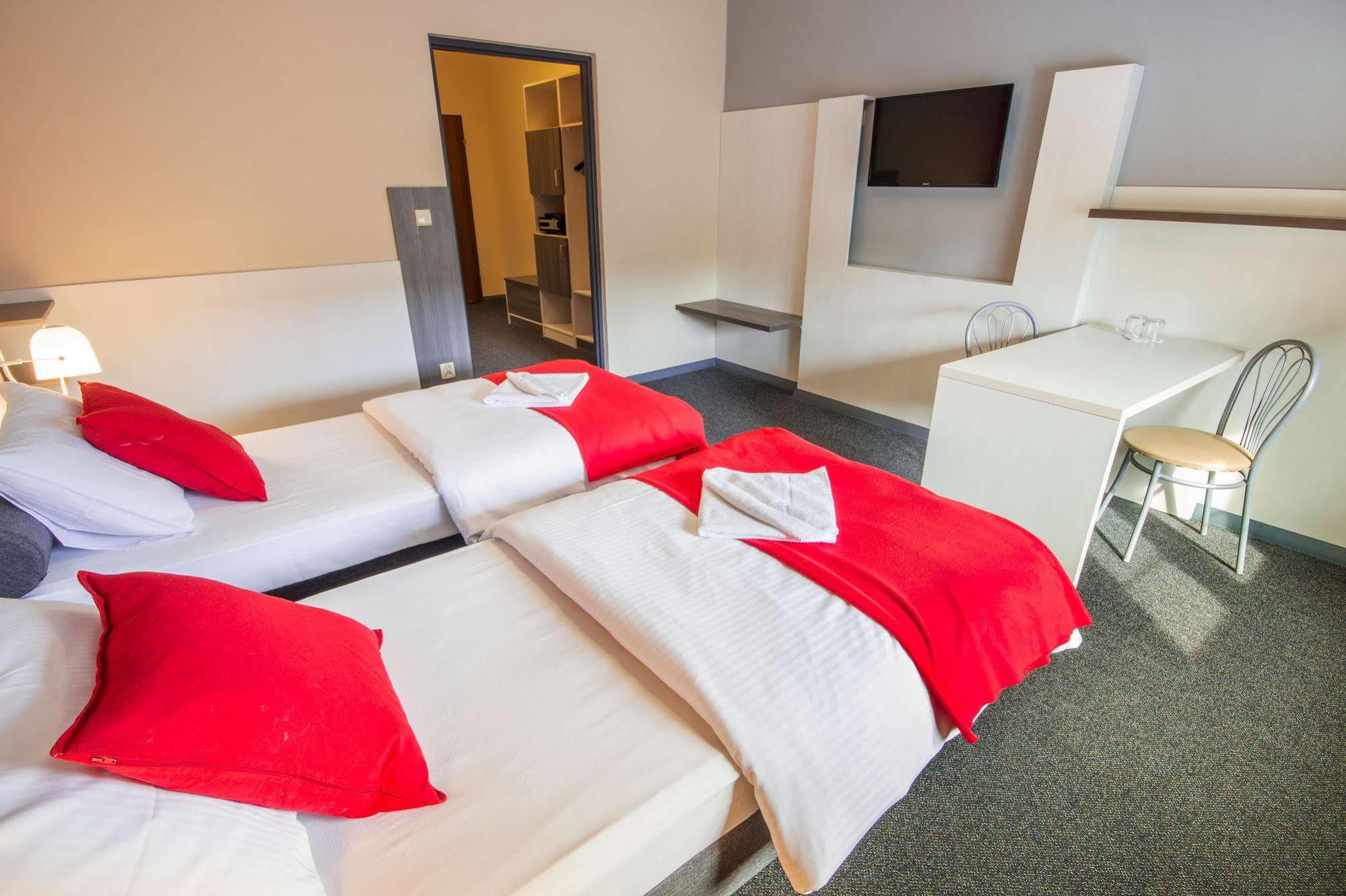 Hostel Przystanek Stary Toruń Eksteriør bilde